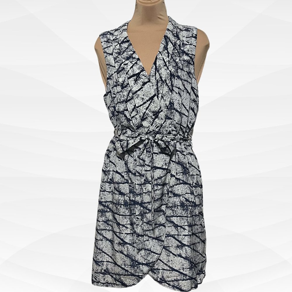 NWT Forever 21 Contemporary Sleeveless Mini Dress, Navy Snake Print, Size L